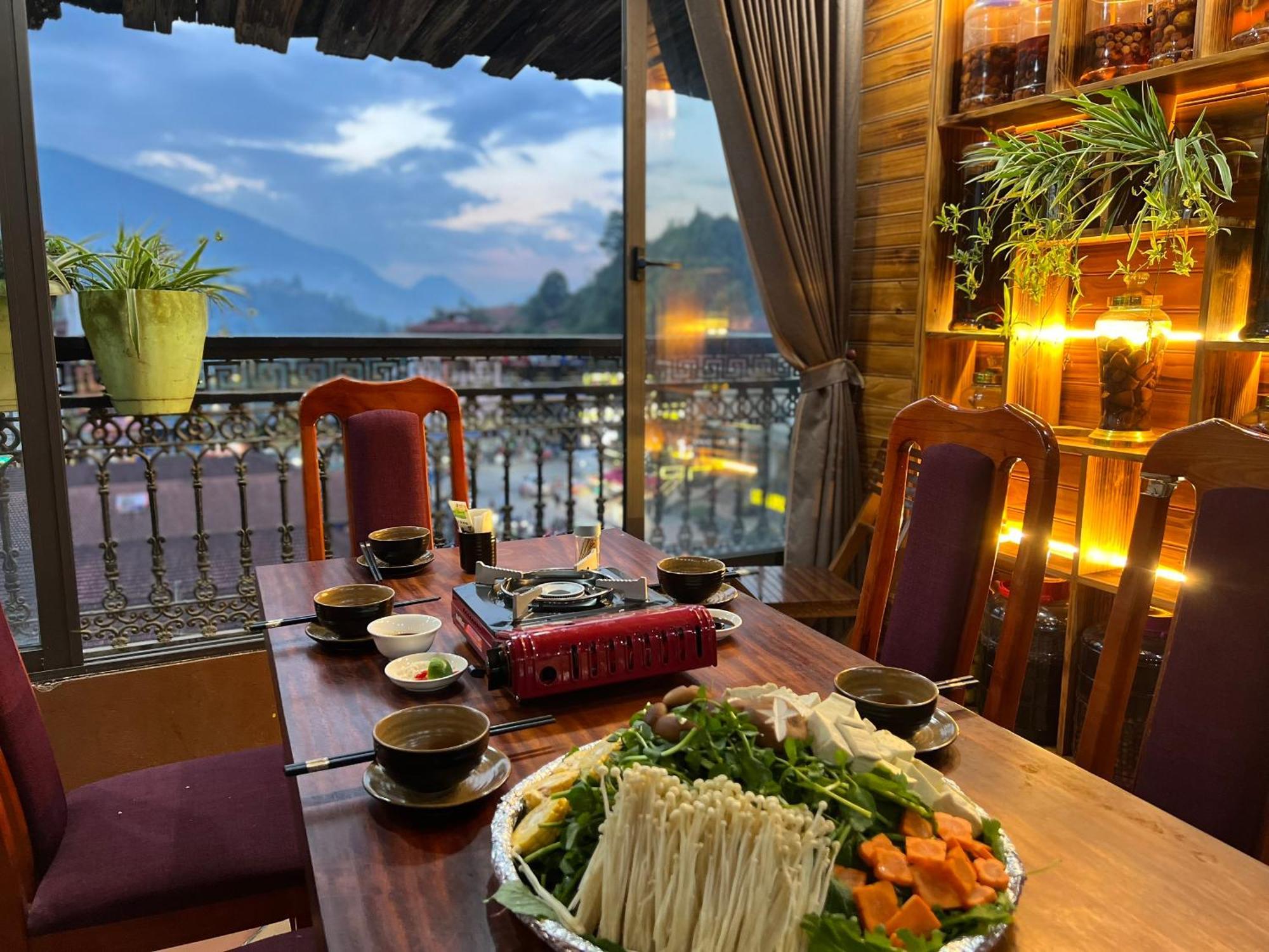 Sapa Full House Hotel Exterior photo